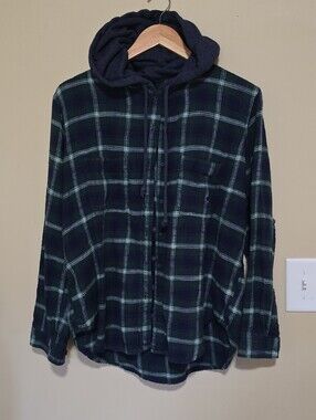 American Eagle Green and Navy Plaid Button-Up